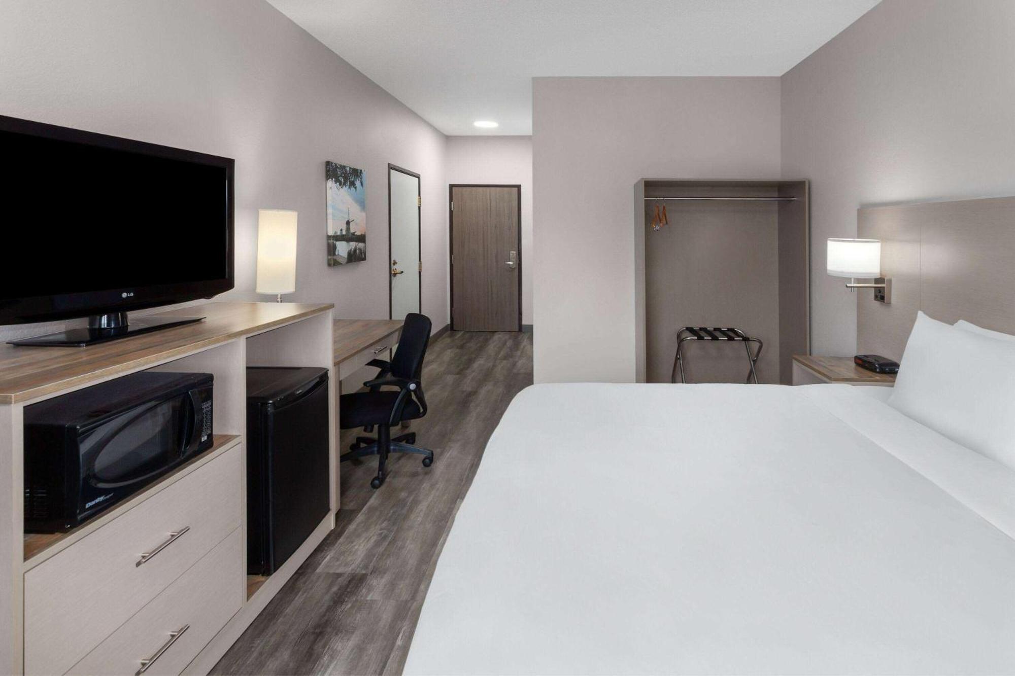 Links Bos Landen Hotel & Spa Of Pella, Trademark By Wyndham Exterior foto